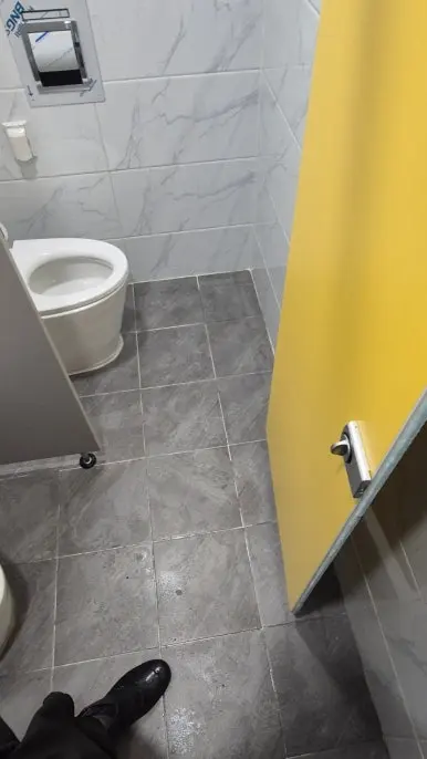 고덕동 상가 화장실 세정 완료