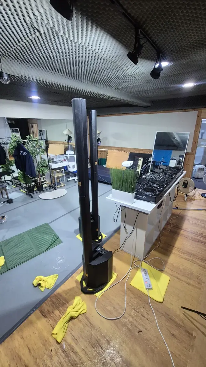 지하상가 흡수 타월 정리 작업