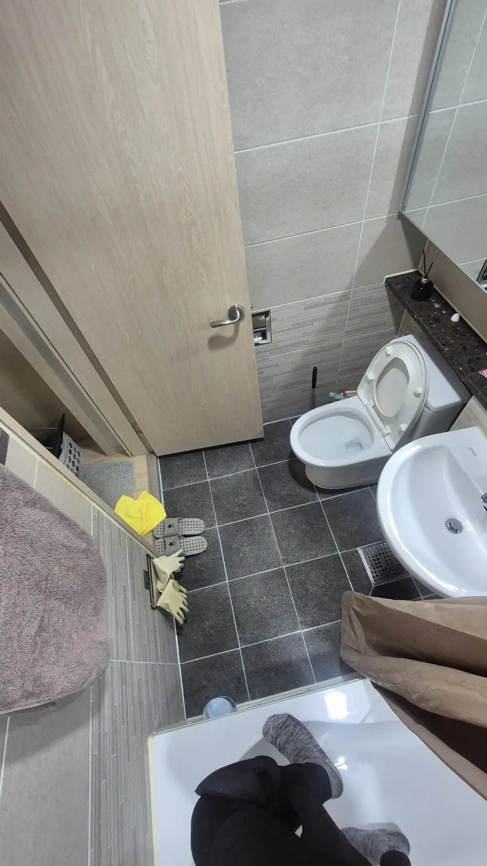 변기역류 청소 완료 - 욕실 전체 복구