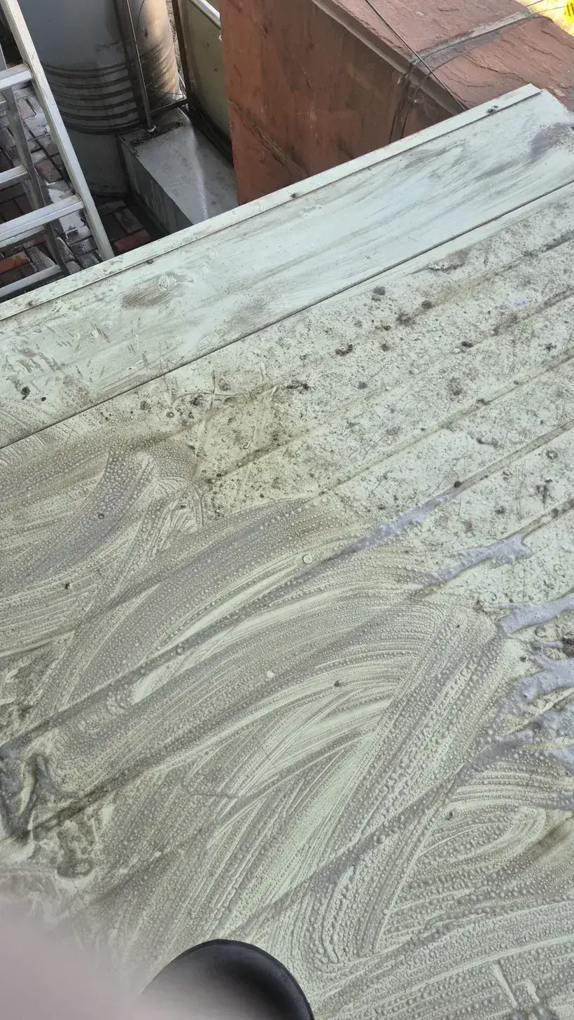 대학로 베란다 벽돌바닥 고압세정 후 원색 복원