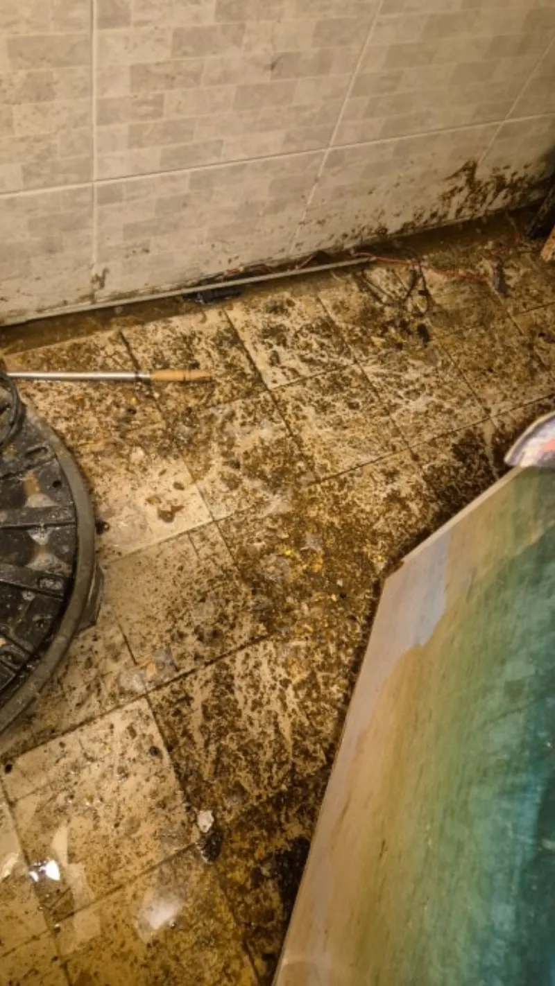 식당 침수 주방