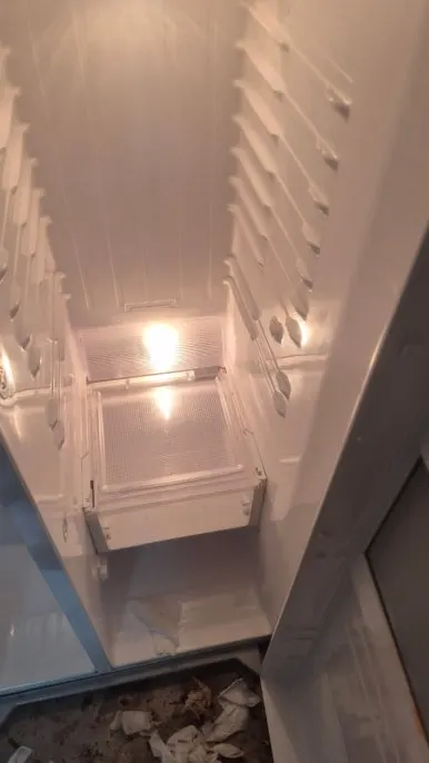 냉장고 내부 세정 완료
