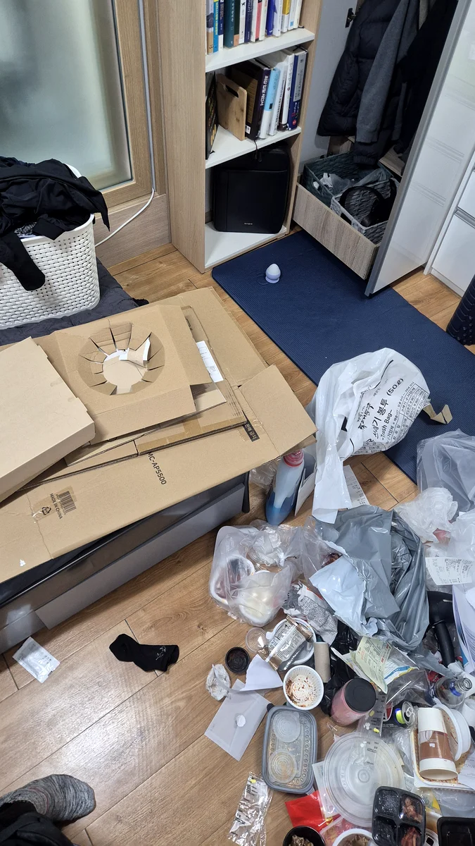 쓰레기집 박스·음식물·생활쓰레기 방치