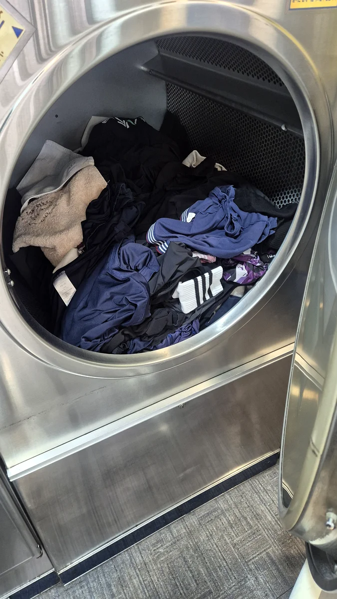 원룸청소 의류세탁 진행 중