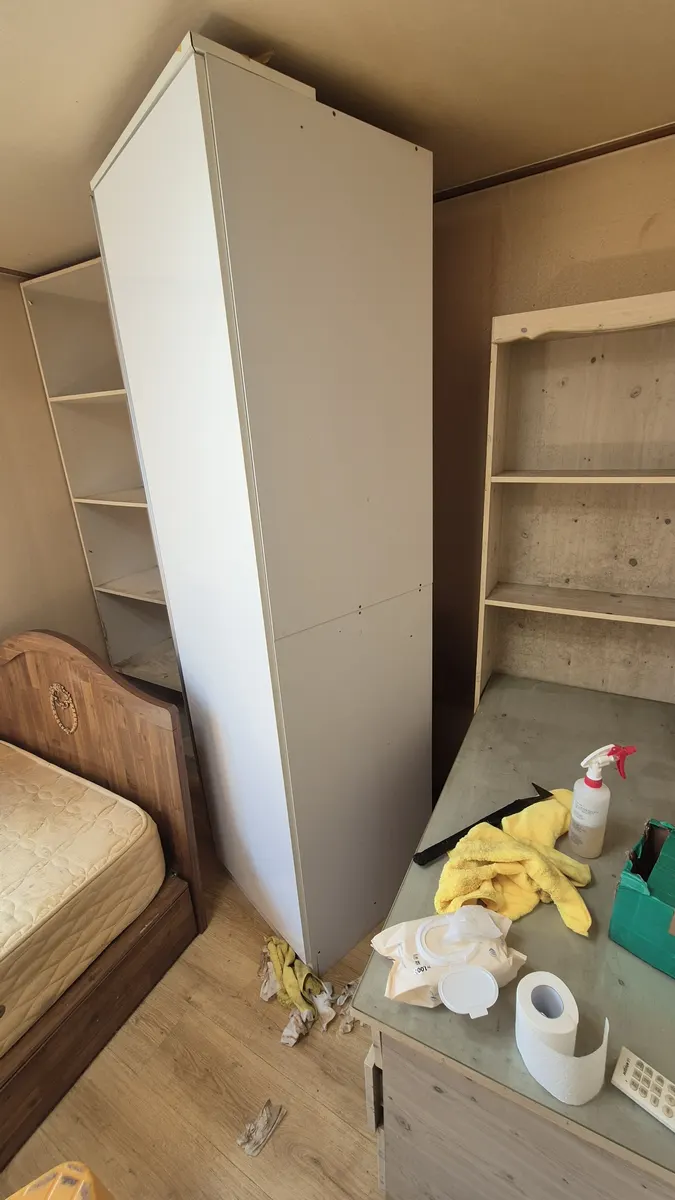 옷장 전체 세정 완료