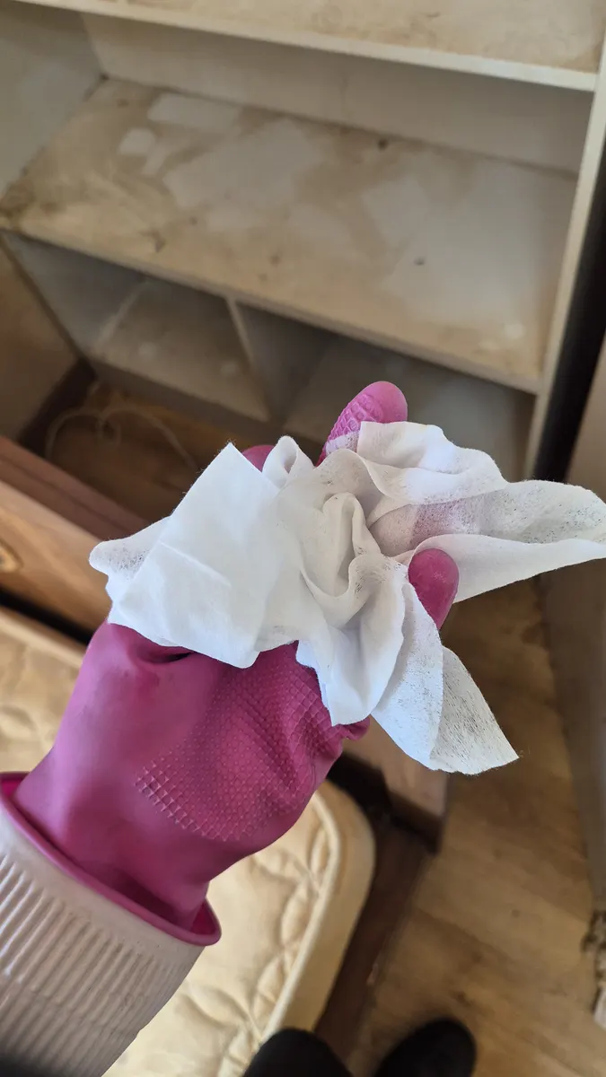 니코틴 세정 완료 후 걸레 깨끗