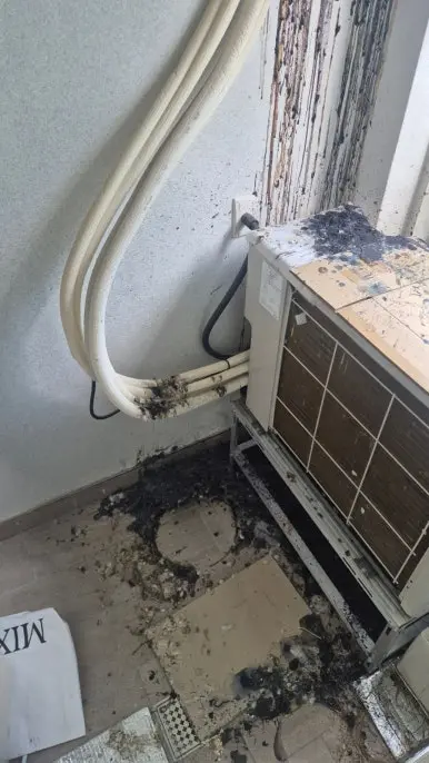 강동구 실외기 상단 극심 오염