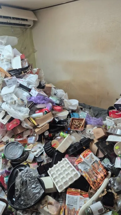 서울 쓰레기집 방 전체 파노라마