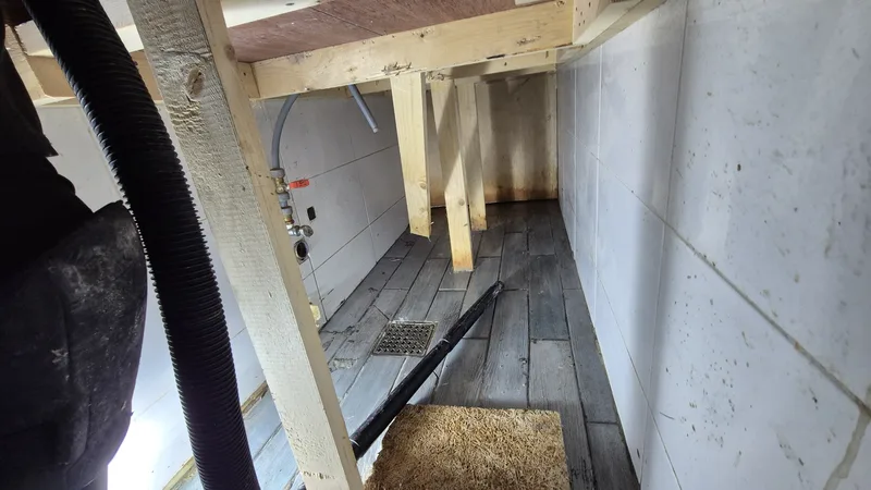 정화조역류 세정완료 급수밸브 배수구 지하공간 복구